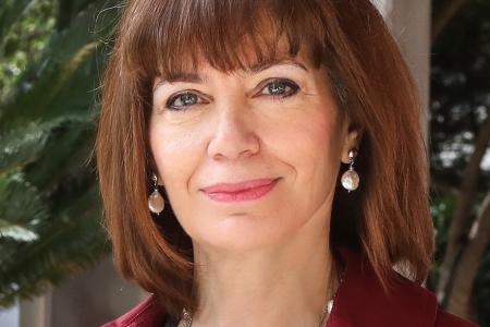 Χριστίνα Κουλούρη.