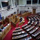 Ψηφίστηκε η τροπολογία για τη διπλή θητεία των Πρυτάνεων 