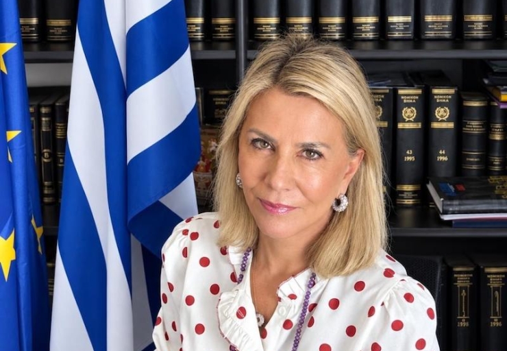Ζεττα Μακρή