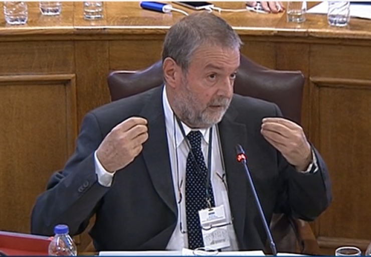 Πρόεδρος ΙΕΠ: Σκεφτόμαστε μείωση της ύλης στη Γ Λυκείου