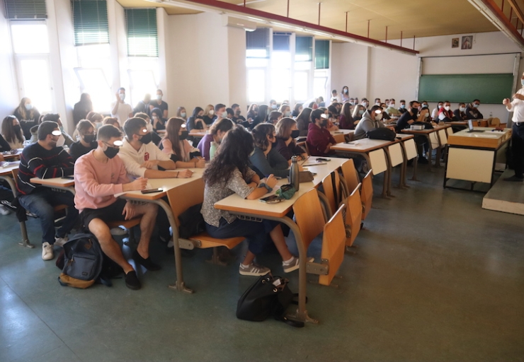 Ομαλά ξεκίνησαν σήμερα τα μαθήματα στο ΕΜΠ με τη φυσική παρουσία των φοιτητών