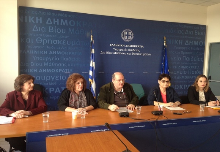 Το  πρόγραμμα  επιμόρφωσης εκπαιδευτικών σε θέματα έμφυλων διακρίσεων ανακοίνωσε  ο υπουργός Παιδείας 