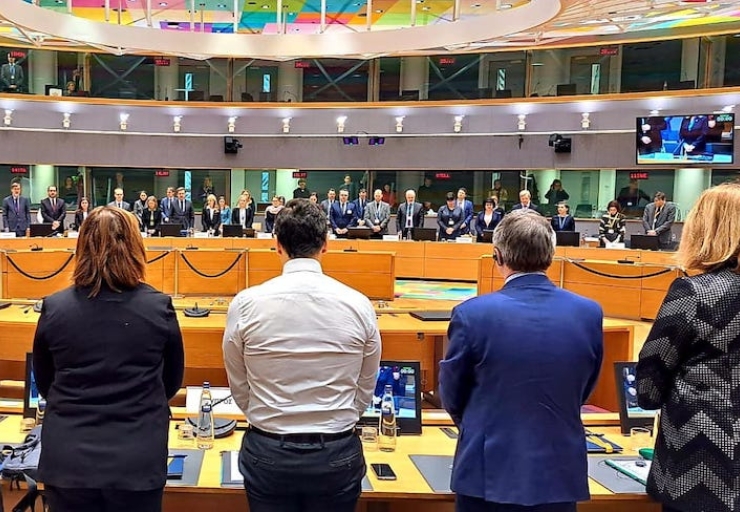 Συμβούλιο υπουργών Παιδείας: Ενός λεπτού σιγή για τα θύματα του μοιραίου τρένου   των Τεμπών 