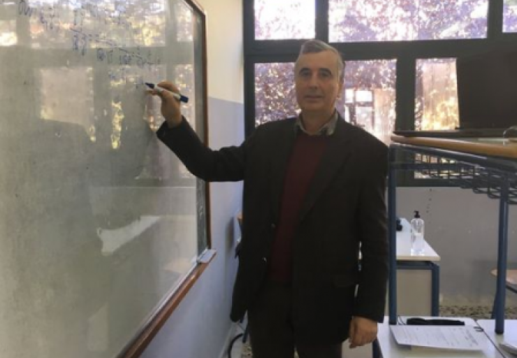 Φωτογραφίες από τη “μάχη” της εξ αποστάσεως εκπαίδευσης