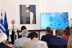 Αρινοπουλου
