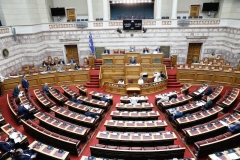 Ψηφίστηκε  διάταξη:Θα εισαχθούν χωρίς Πανελλαδικές στη Σχολή Αστυφυλάκων  ή   Πυροσβεστών