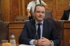 Το υπουργείο για τη λειτουργία των ελληνικών  σχολείων εξωτερικού