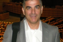 Μικρό λεξικό του Εθνικού Διαλόγου για την Παιδεία: άλλο ρητορικό περιτύλιγμα για πολιτικές που προτάθηκαν και πολεμήθηκαν ως “νεοφιλελεύθερες”