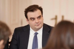   Κ. Πιερρακάκης: Θα δικαιολογούνται απουσίες πέντε ημερών λόγω κορονοϊού