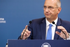 Κυβ. Εκπρόσωπος: Αν ισχύσει η πρόταση του Αλ.Τσίπρα  τα σχολεία απλά δεν θα λειτουργούν